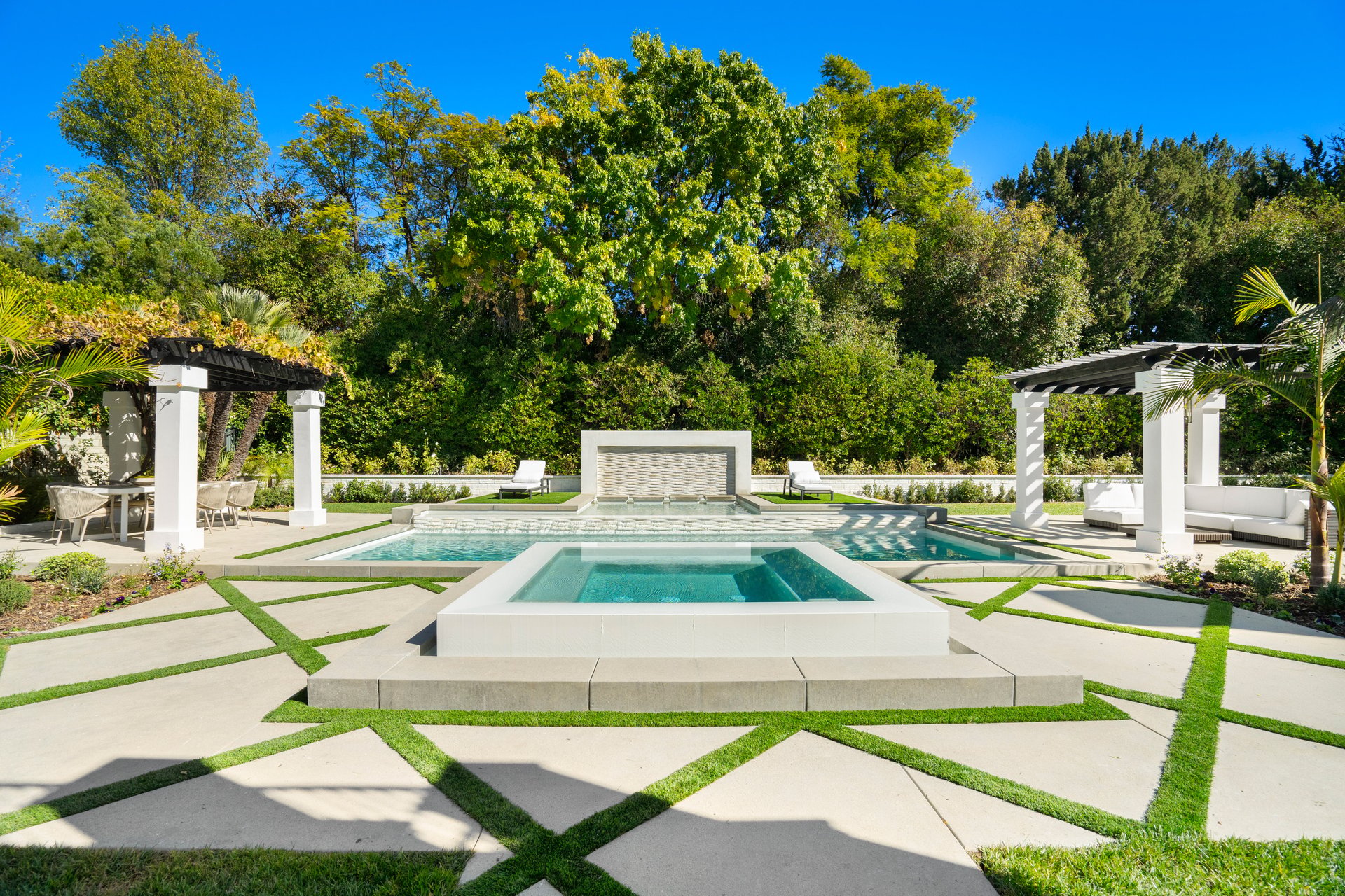 4608 Westchester Drive