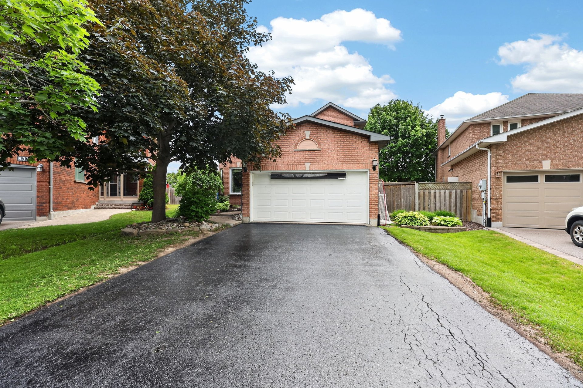 539 Veale Place