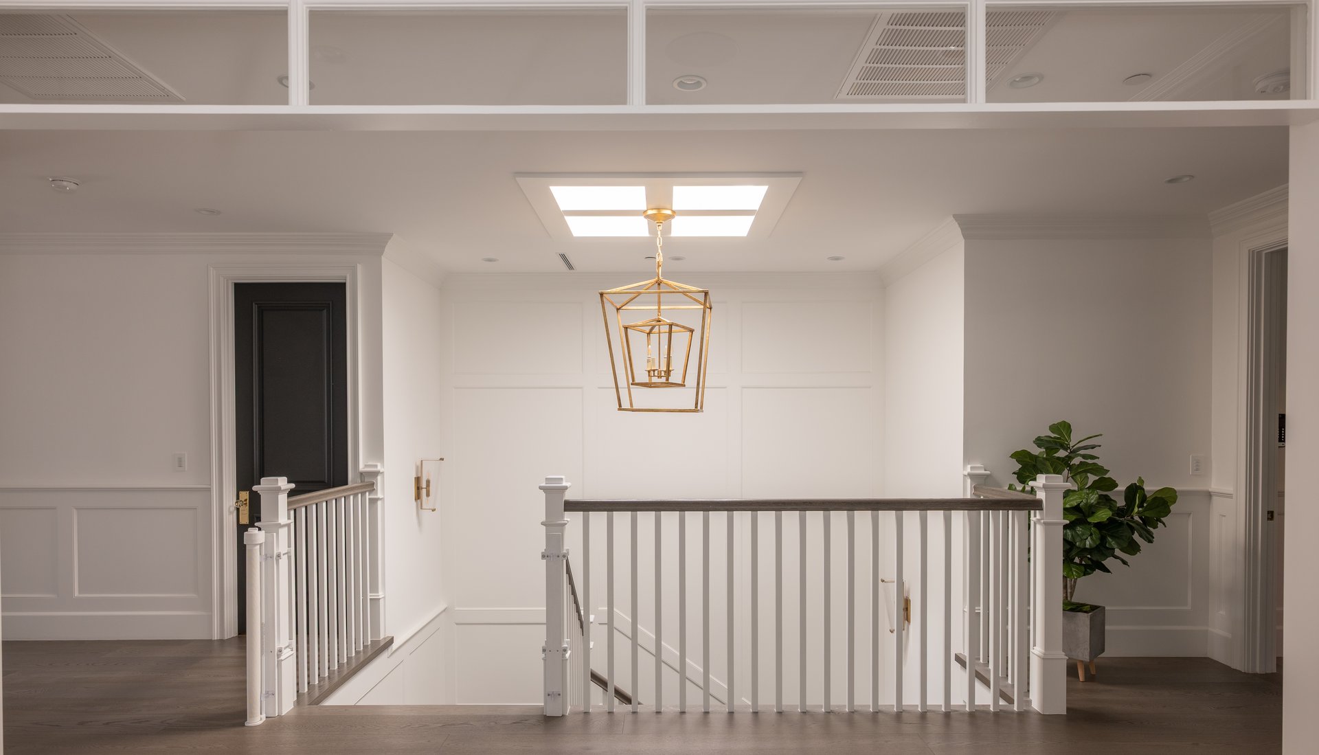 10439 Valley Spring Ln, Toluca Lake