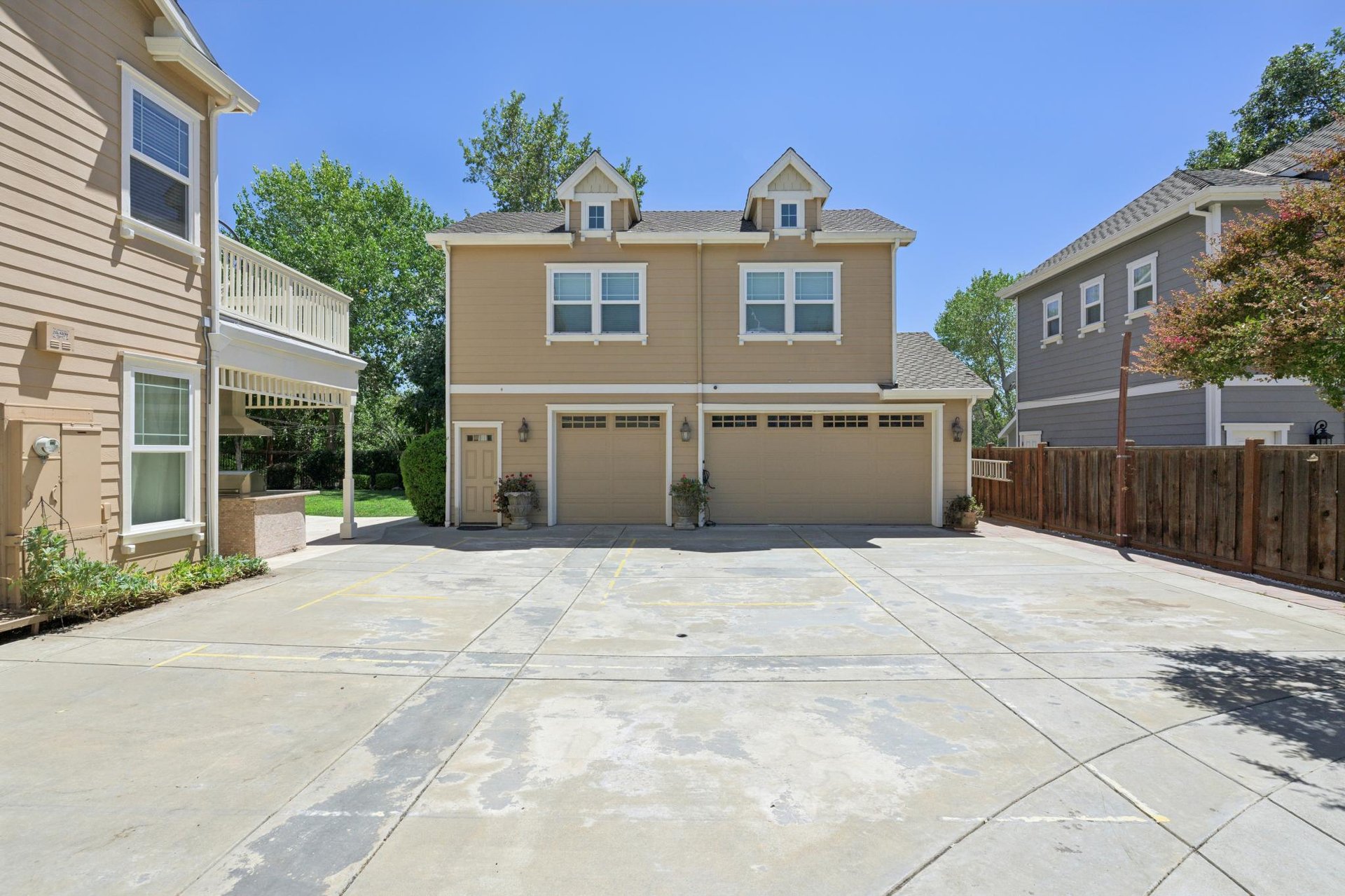 835 TOLENTINO
