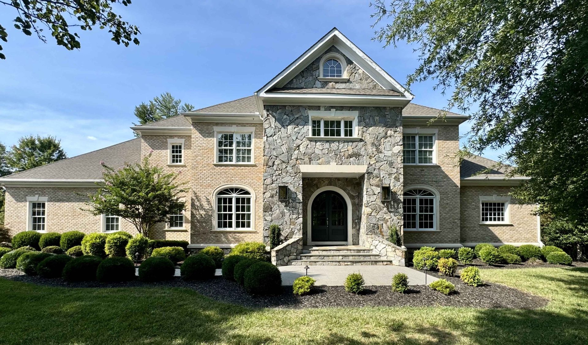 1108 Charterhouse Ct
