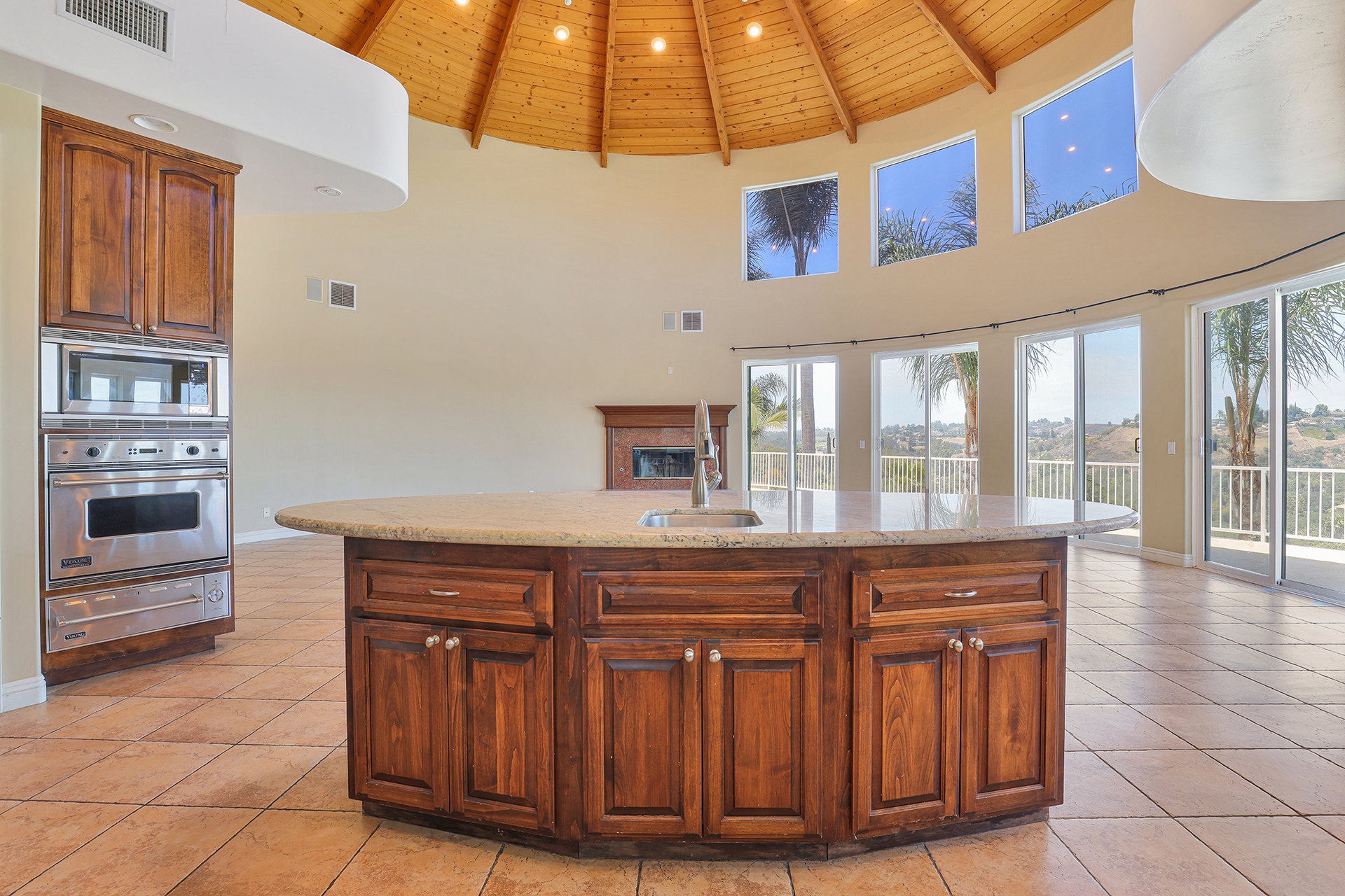 1303 Sycamore Heights