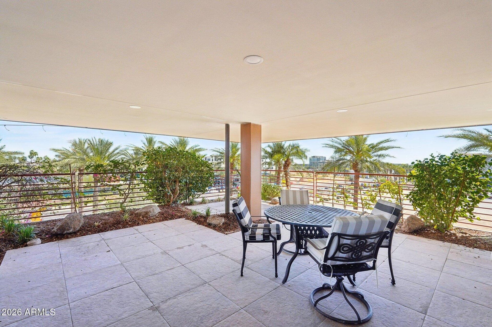 7157 E Rancho Vista Dr, #4006