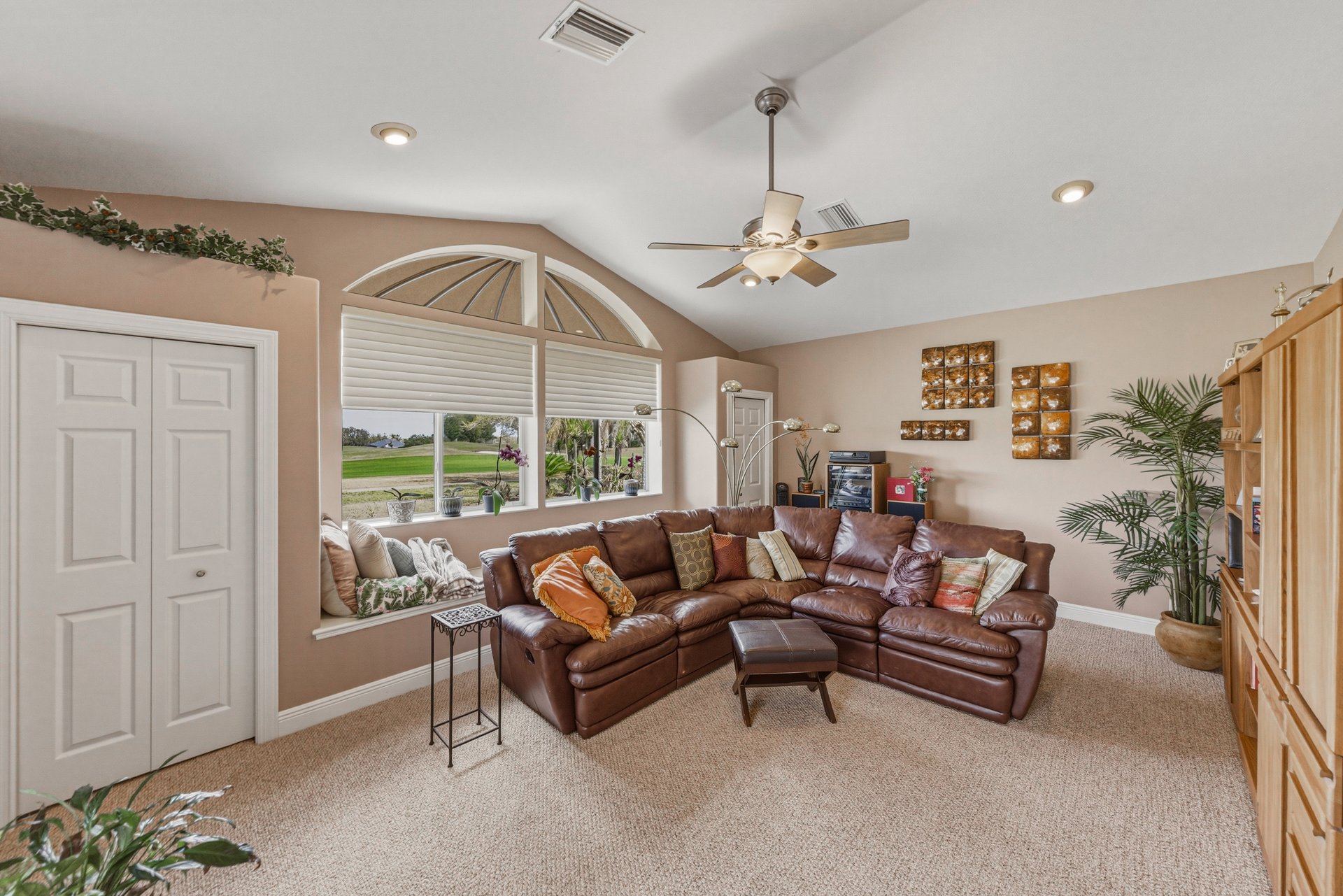 33909 Americana Avenue
