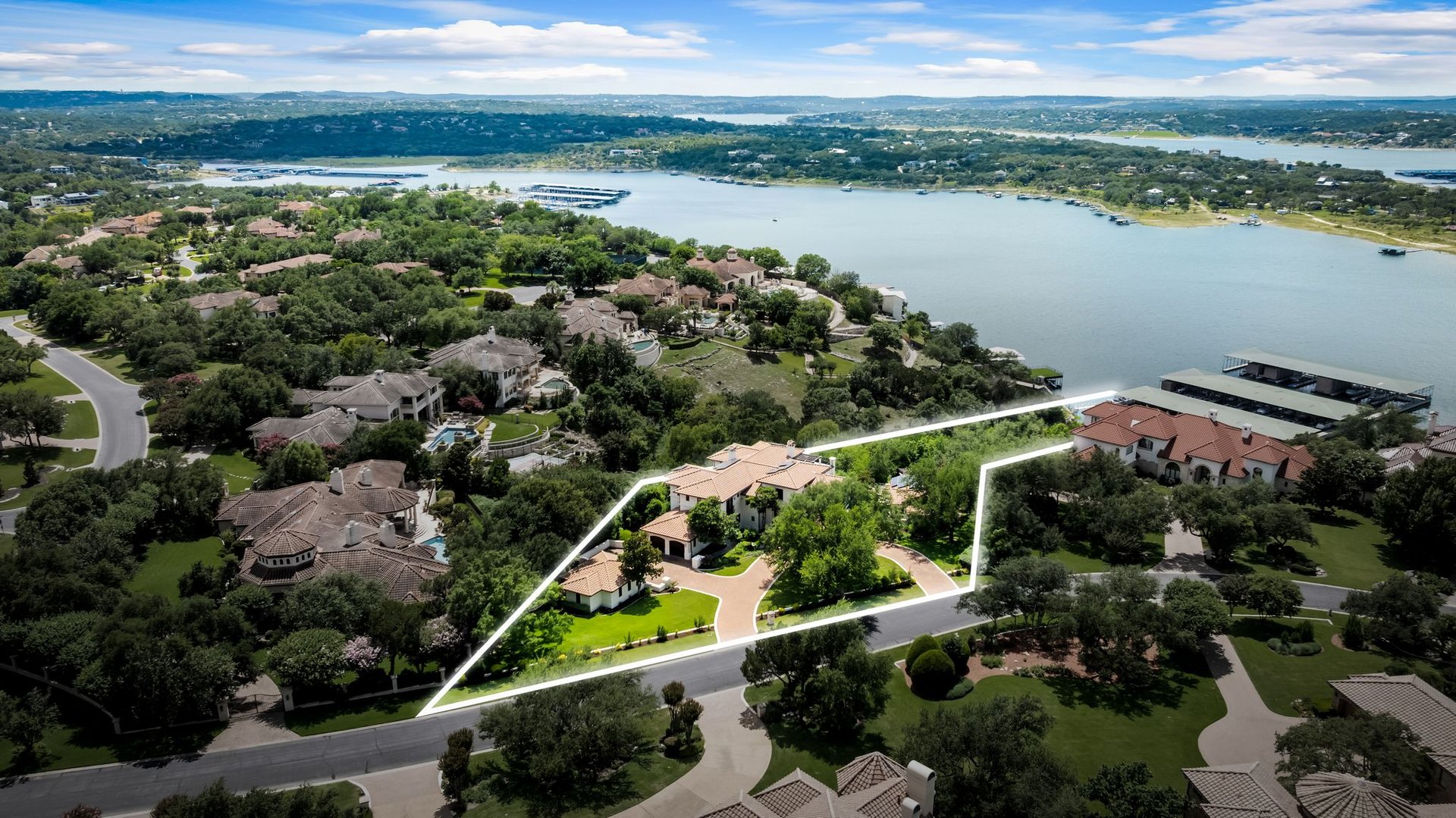 203 Bella Riva Dr