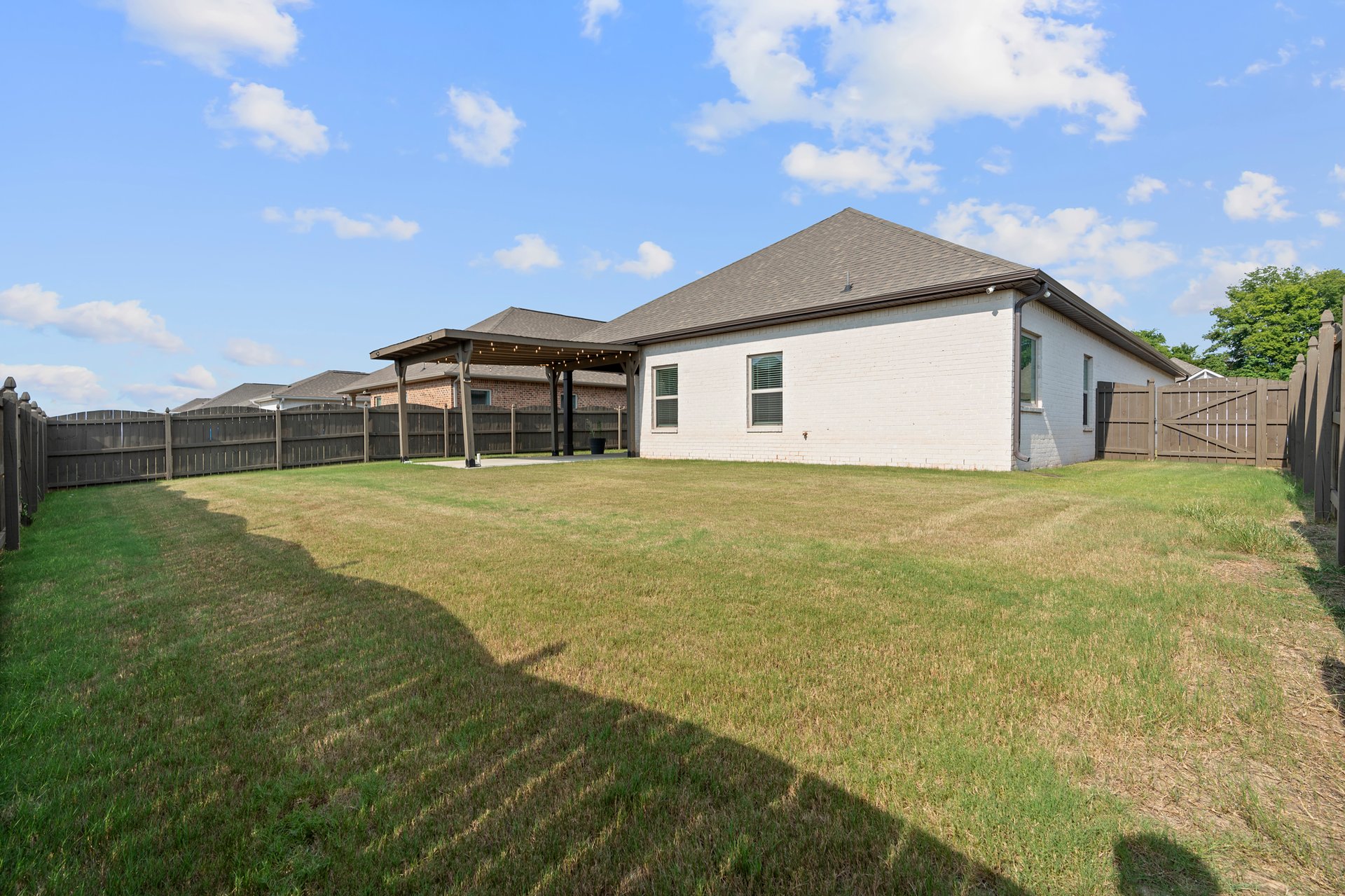 LUXURIOUS MADISON CITY SCHOOLS HOME!