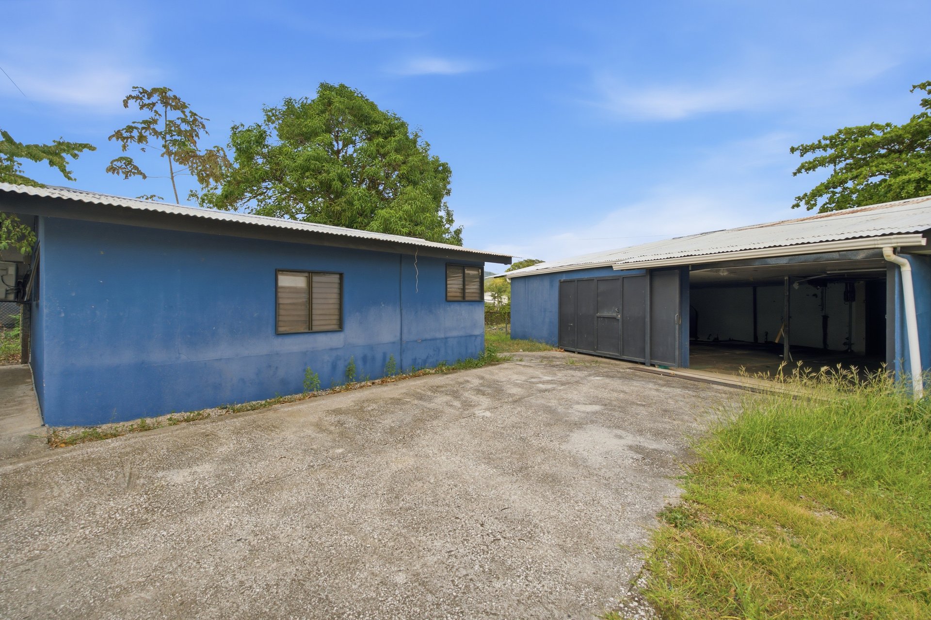 Potrero Fixer Upper | Fully Serviced 500 m² Lot