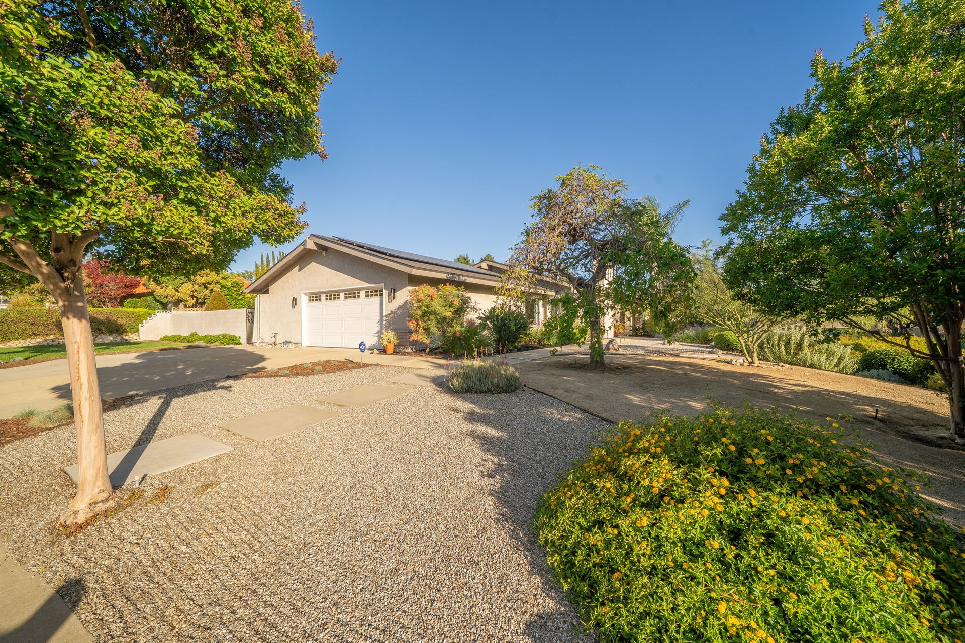 2128 N Villa Maria Road