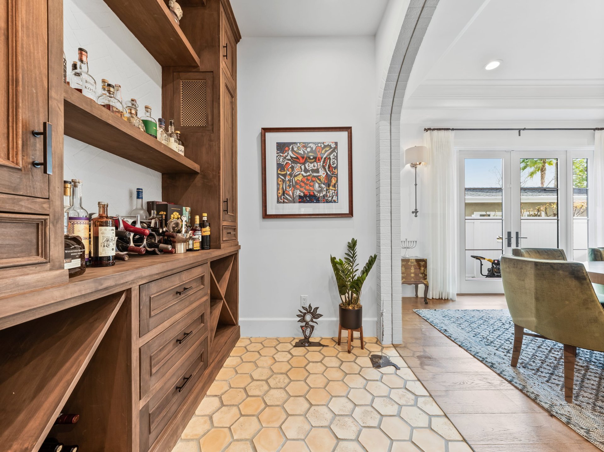 13031 Bloomfield St, Studio City