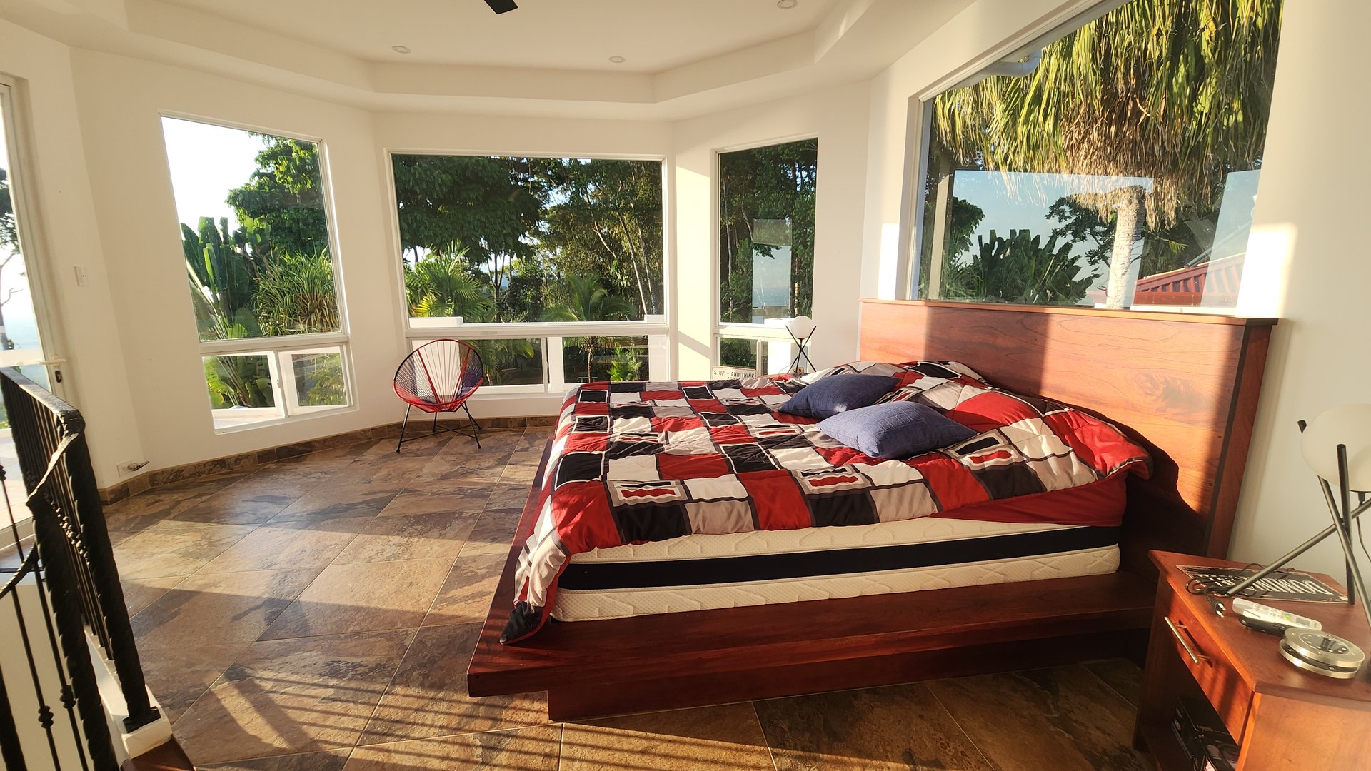 16 ACRES – 6 Bedroom Grand Estate With Guest House, 15 Minutes to Dominical, SPECTACULAR OCEAN VIEWS!!!