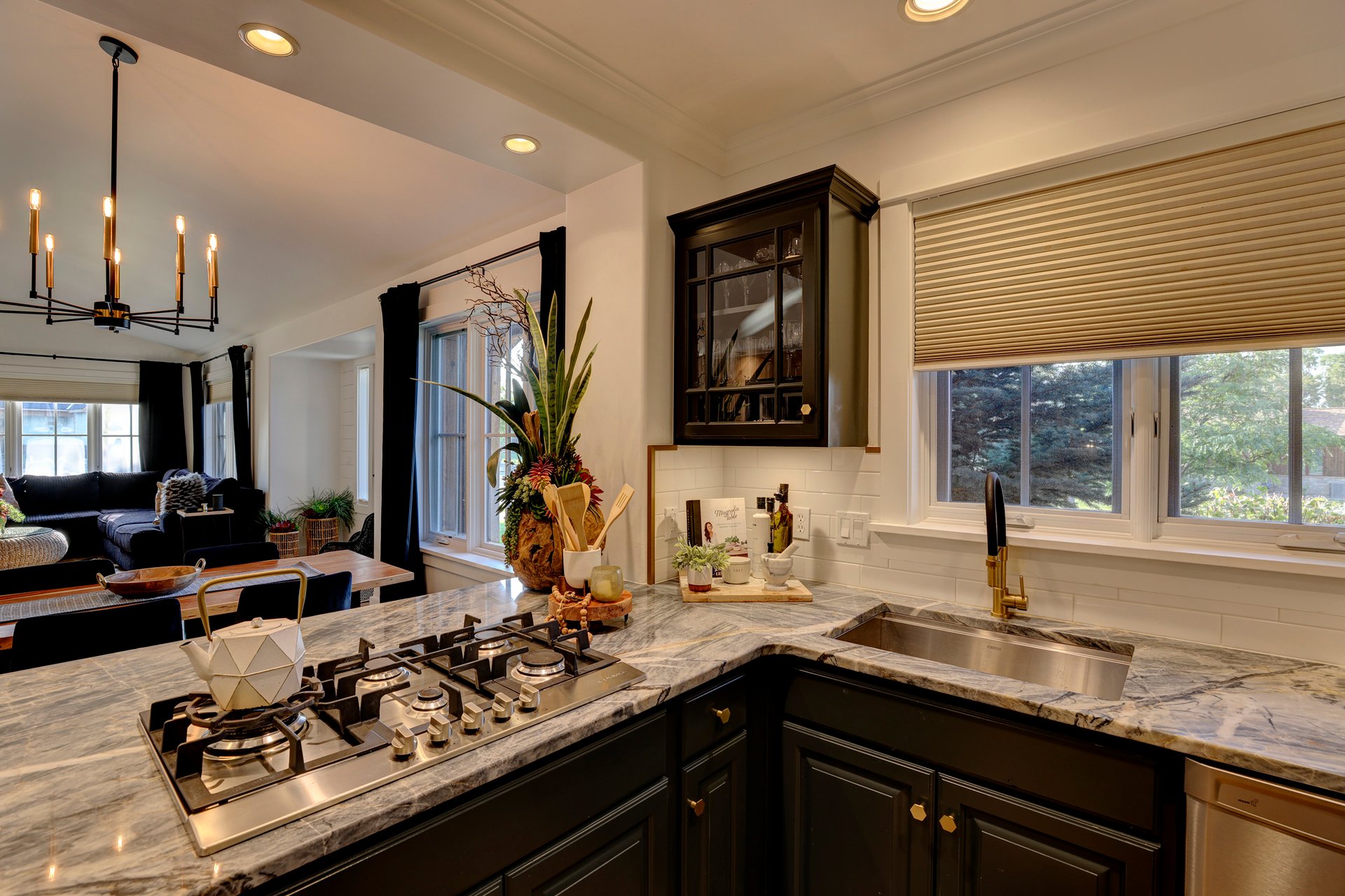 100 Cayuse Ct