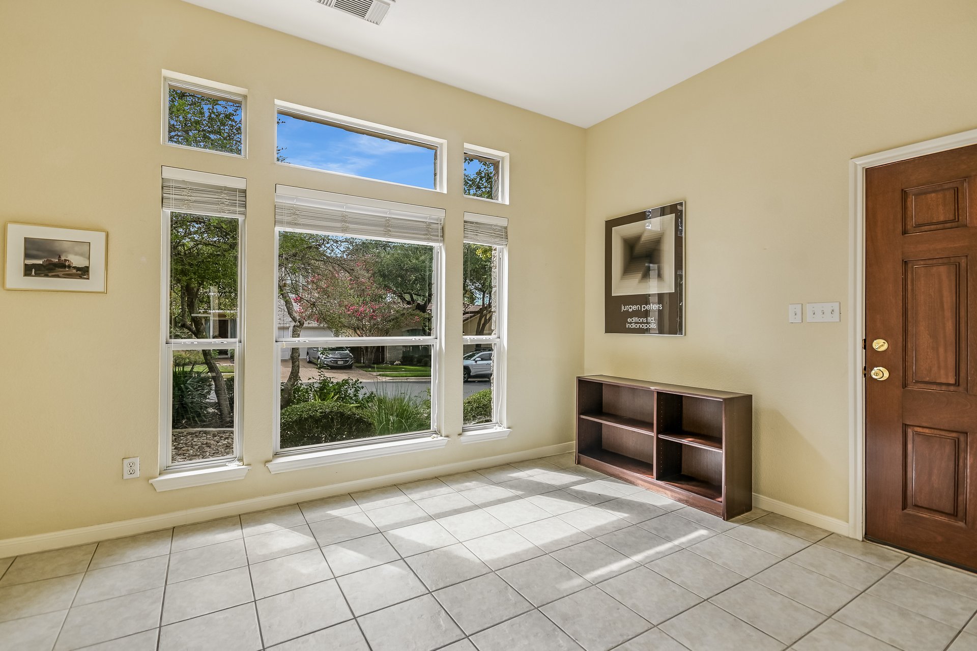 6433 Tasajillo Trail