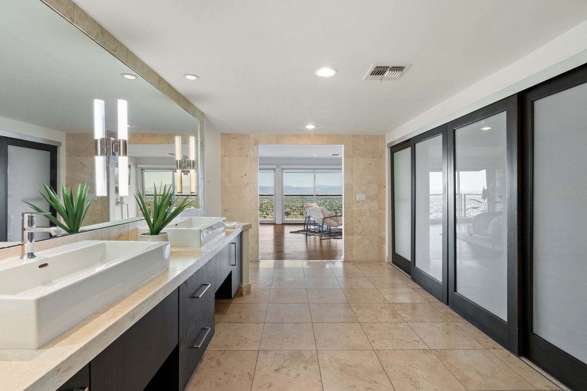 4959 E RED ROCK Drive