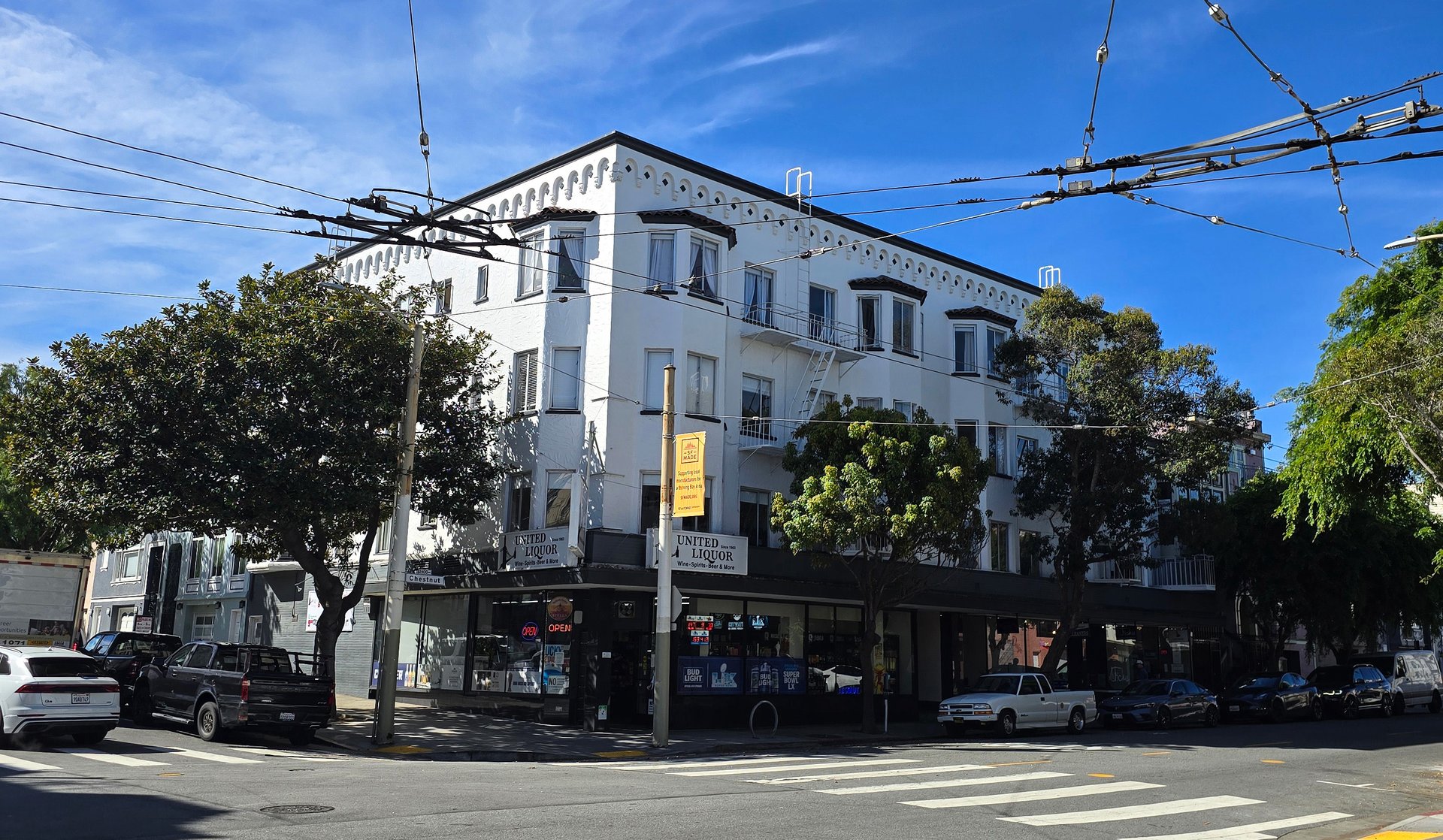 2401 Chestnut St.