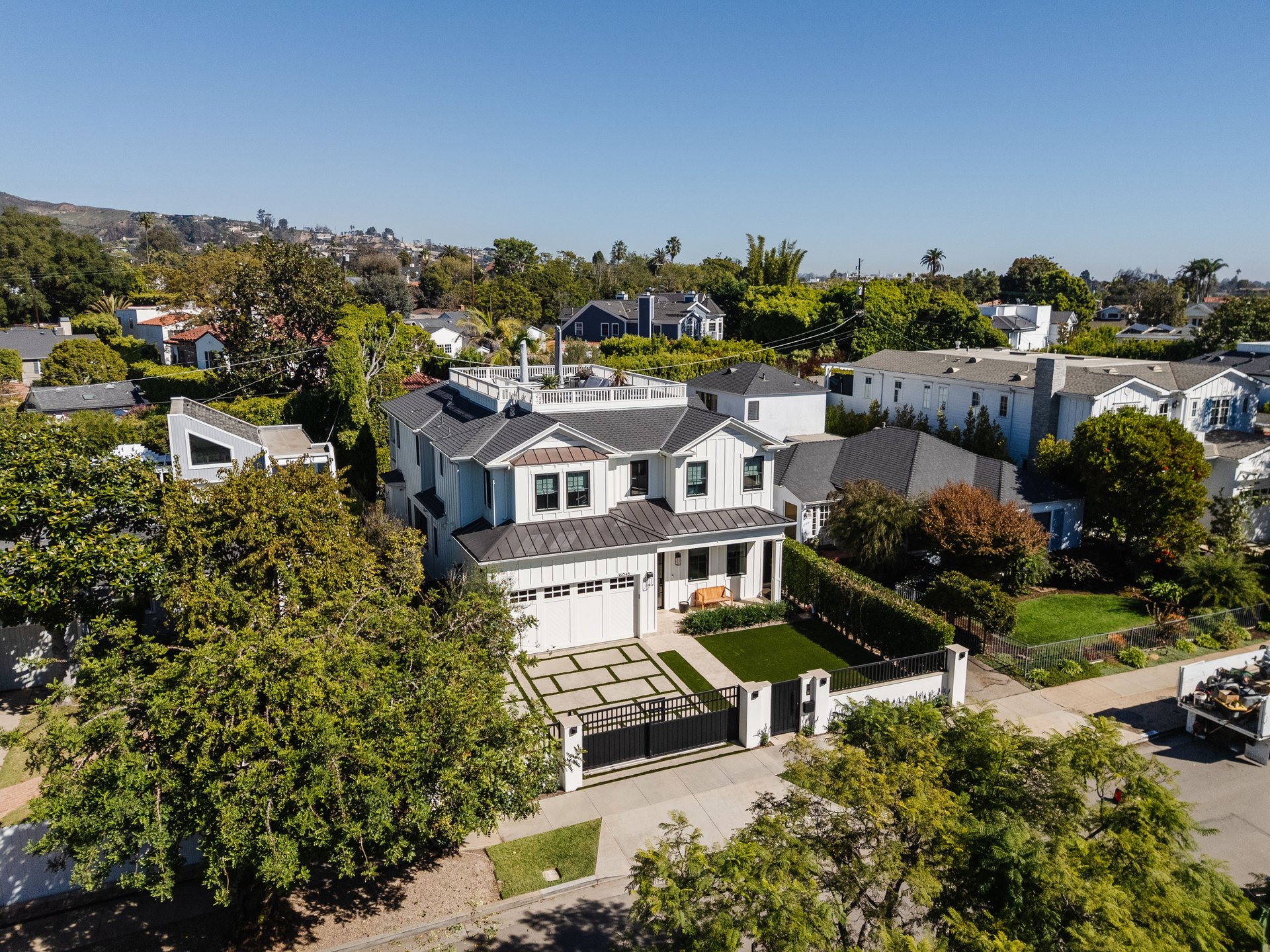 16045 Northfield St, Pacific Palisades 