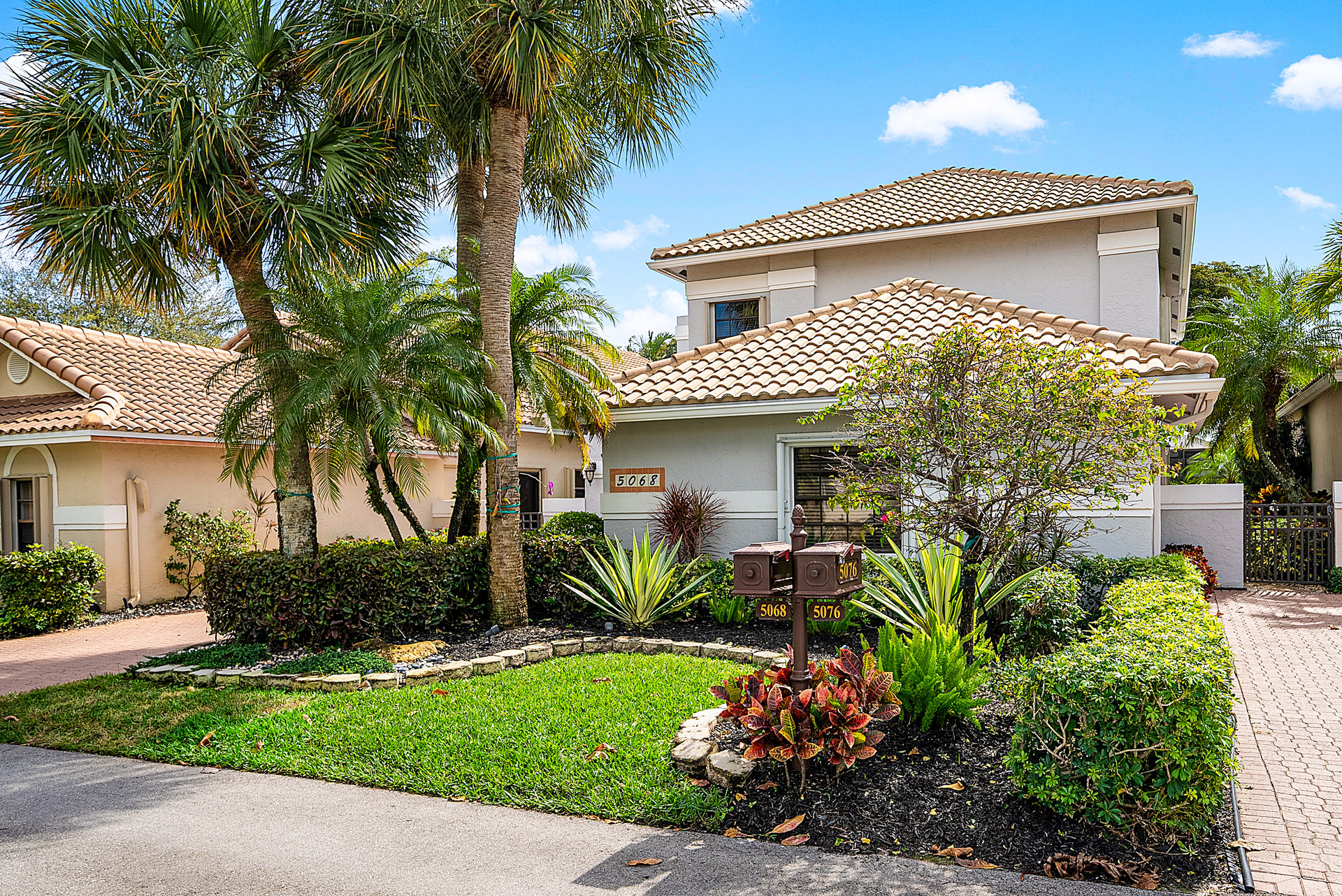 5068 Via De Amalfi Drive