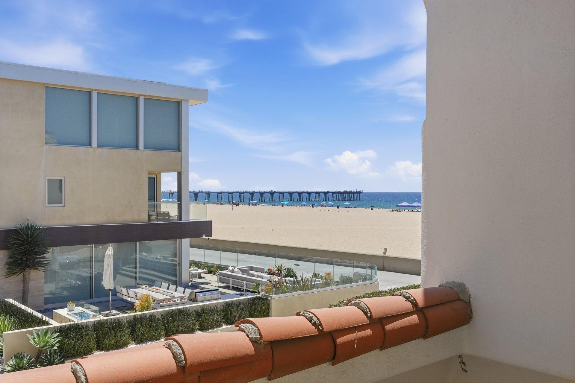 1602 The Strand (Entire Property)