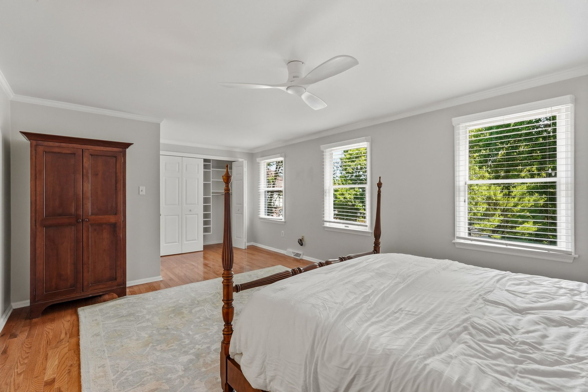 224 Thornberry Circle
