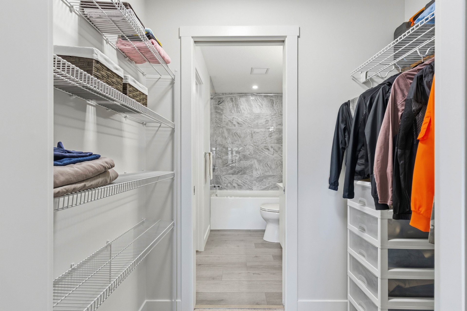 81 Arbour Lake View NW Unit: 1306