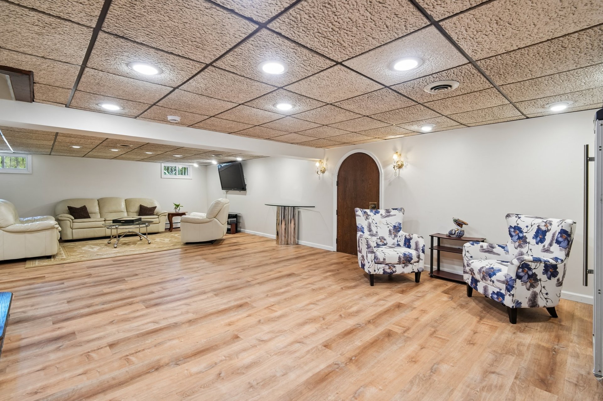 35 Grandview Avenue