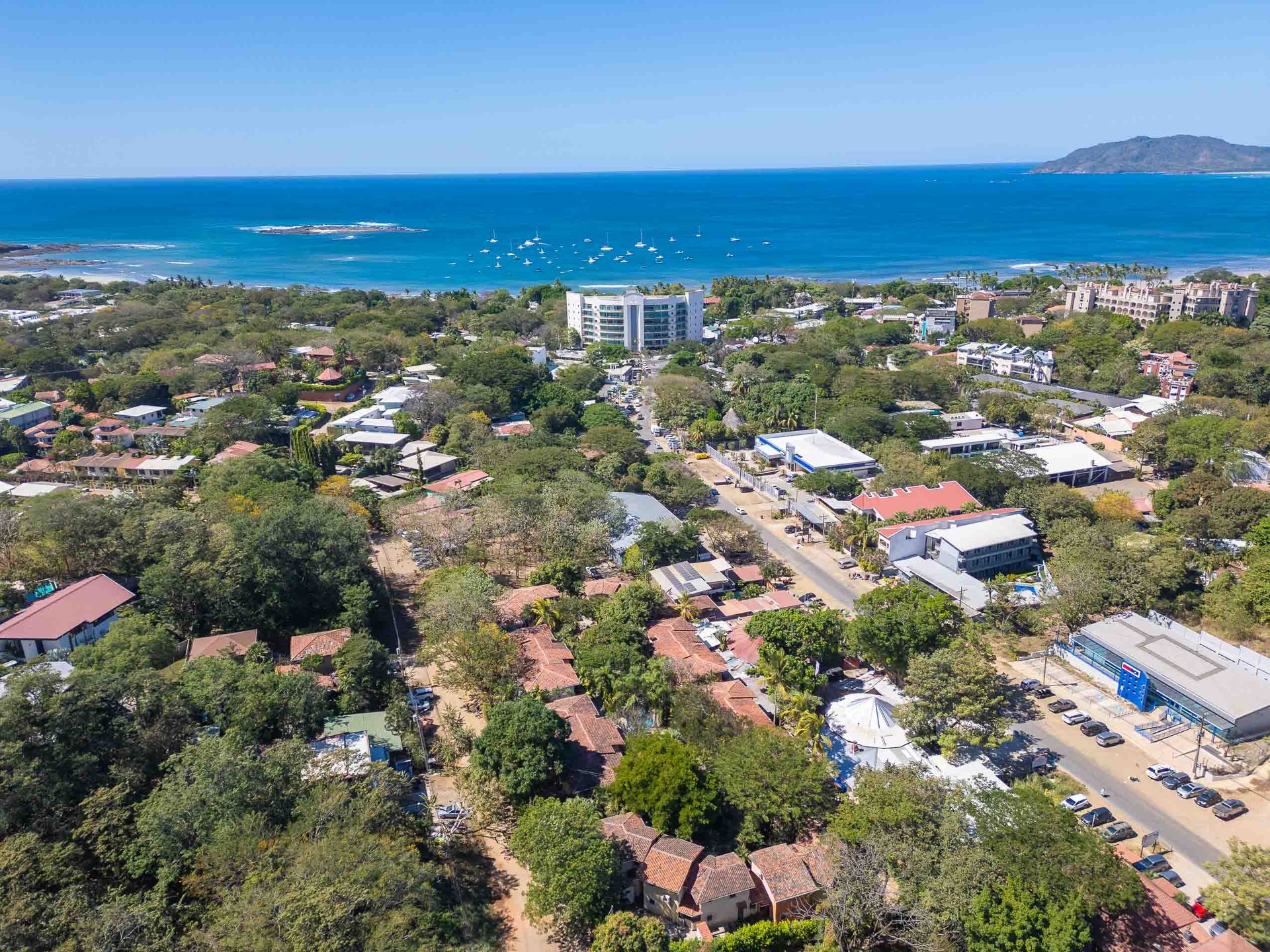 Pueblo del Mar 25 | Fully Renovated, Furnished Condo in Walkable Tamarindo