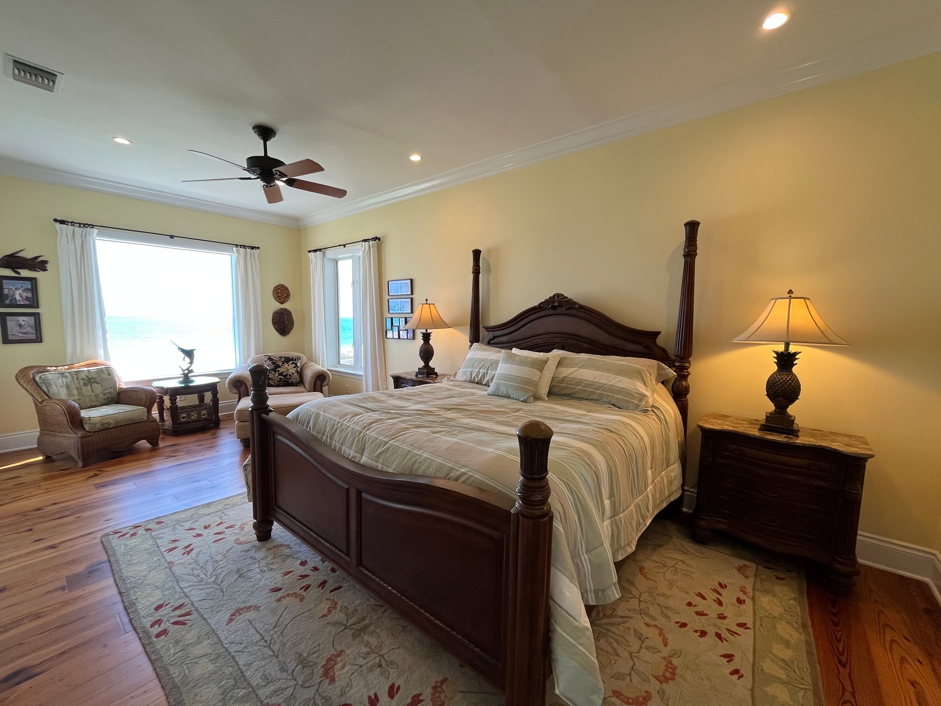 #10 The Cottages
