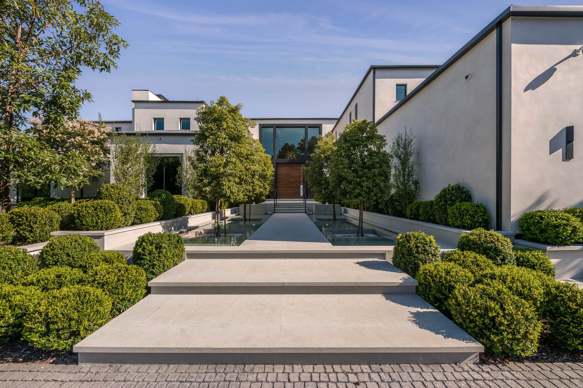 73 Beverly Park Ln