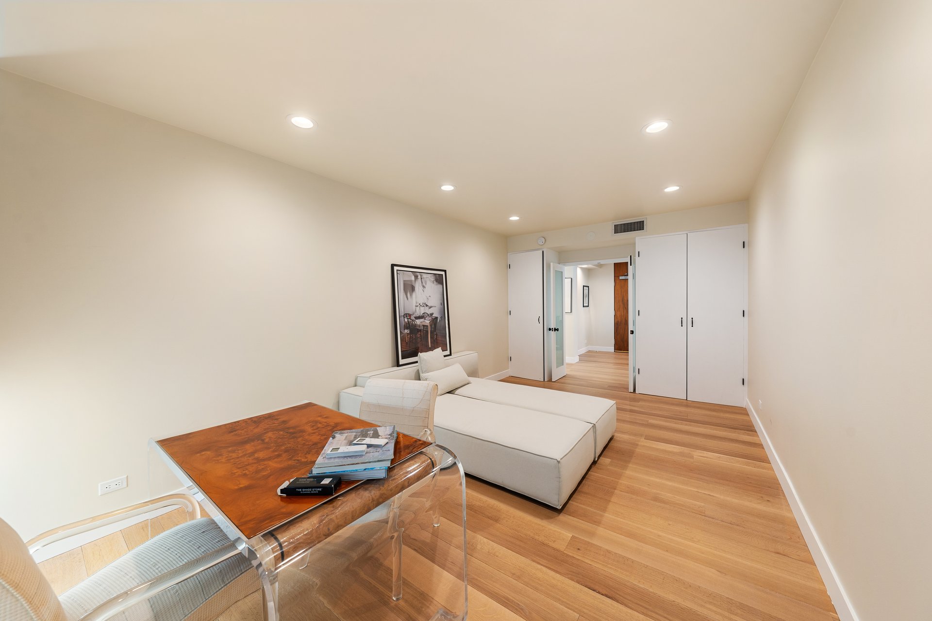 2220 Avenue Of The Stars Unit: 2306