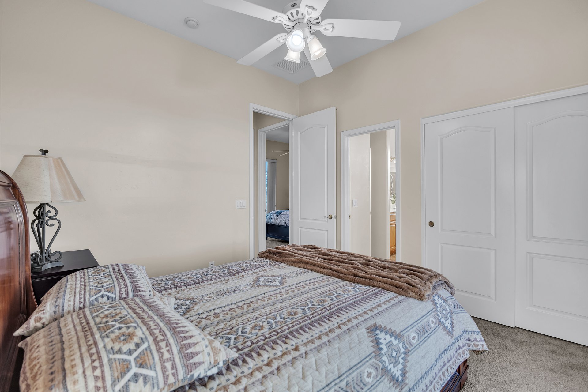 17117 W Dale Lane