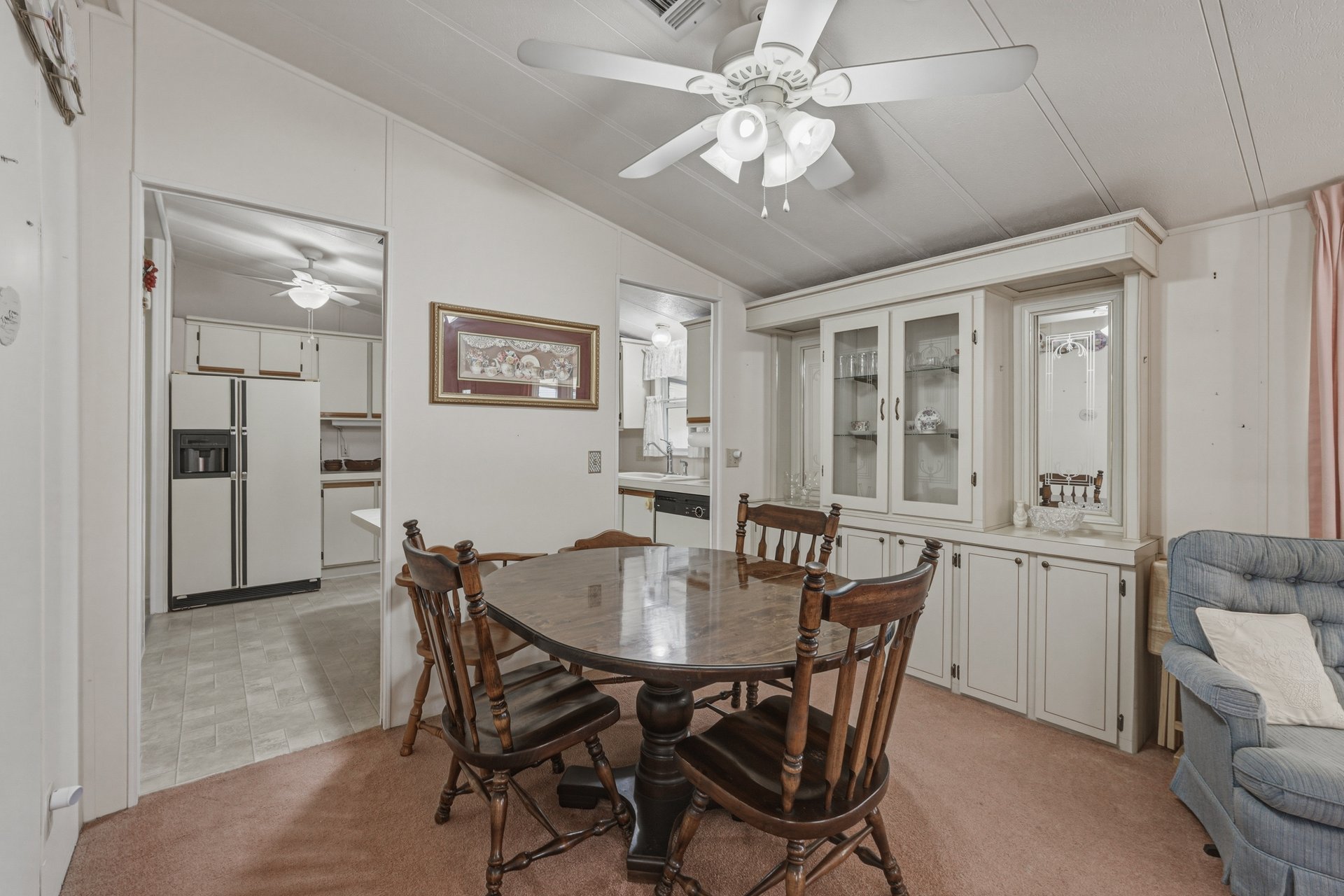 5556 RIVIERA DR
