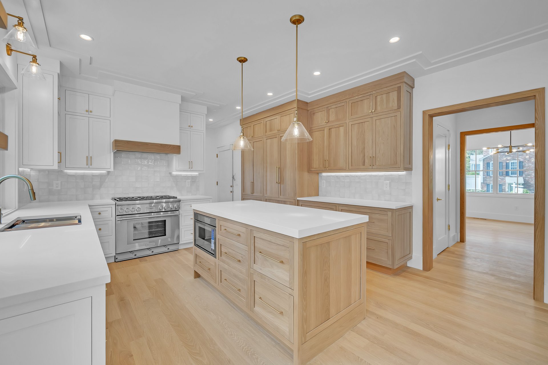 East Ave, Unit B 