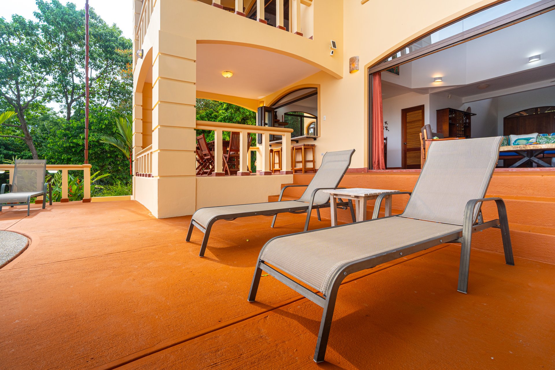Classic Luxury at Casa Ceiba, Coastal Ocean View 4 Bedroom Home Near Uvita