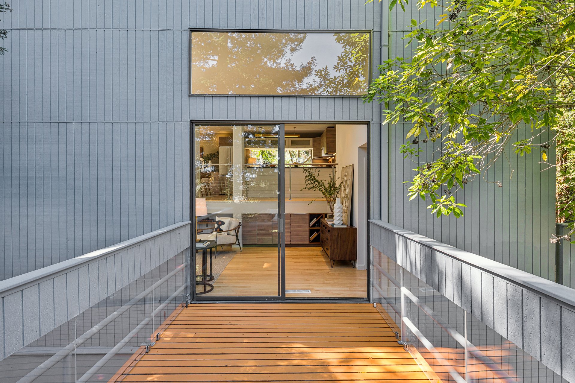 Contemporary Berkeley Hills Treehouse