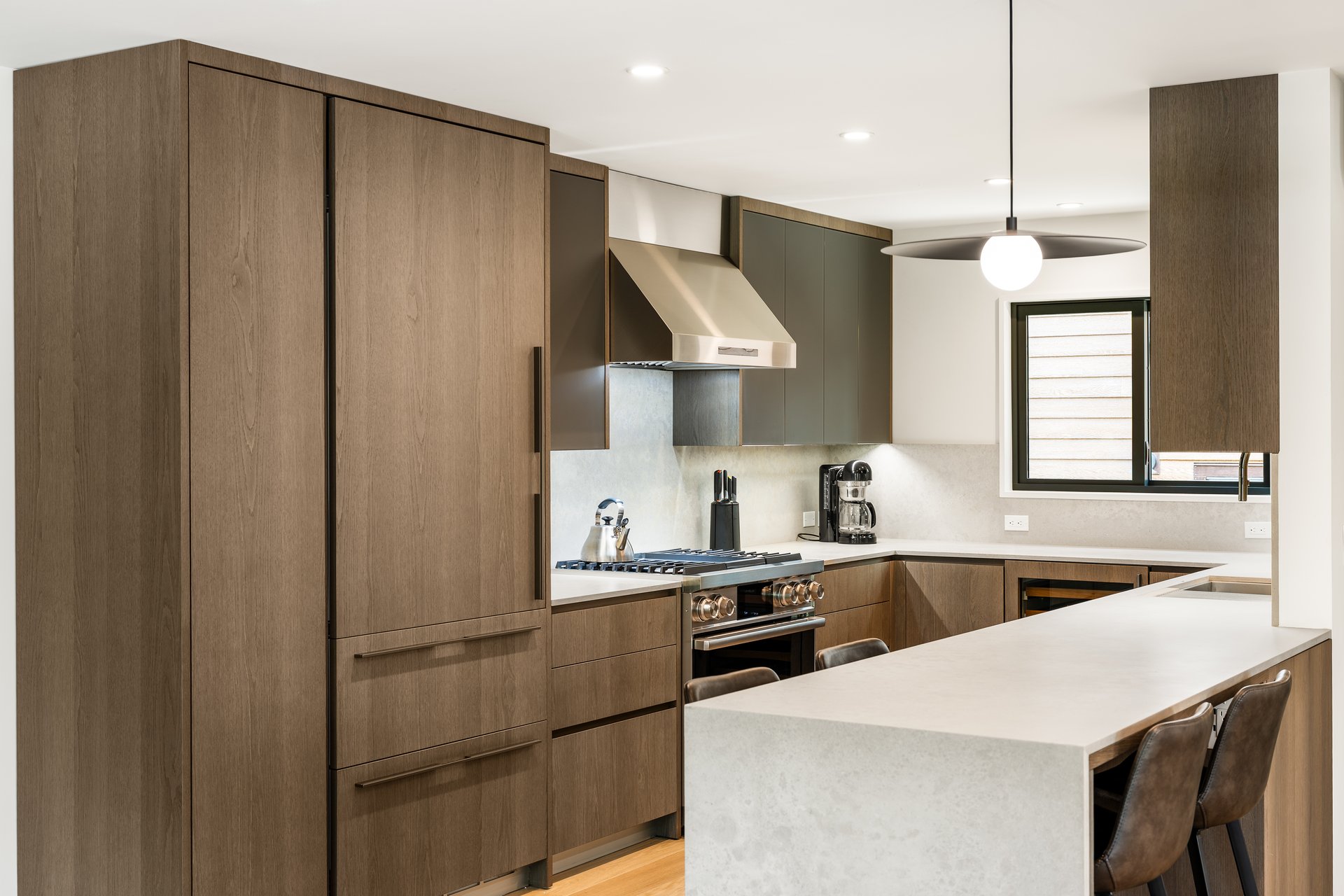 Slopeside Sophistication