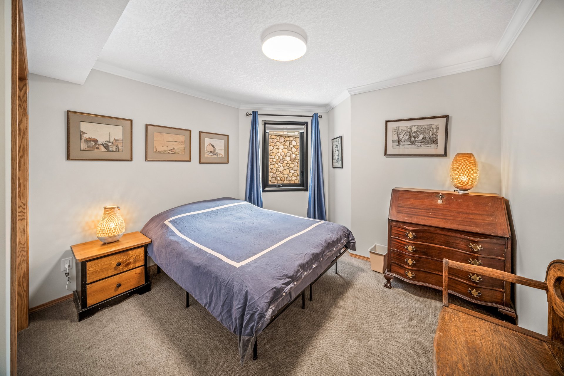 108 Lougheed Circle