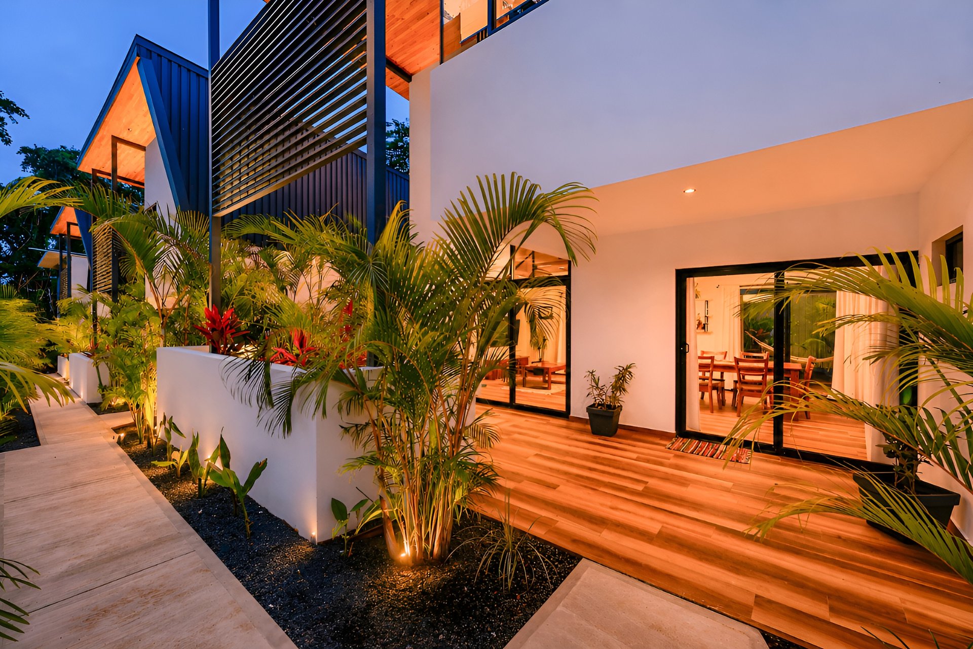 Villa Altamar | Four Private Villas Steps from Playa Langosta