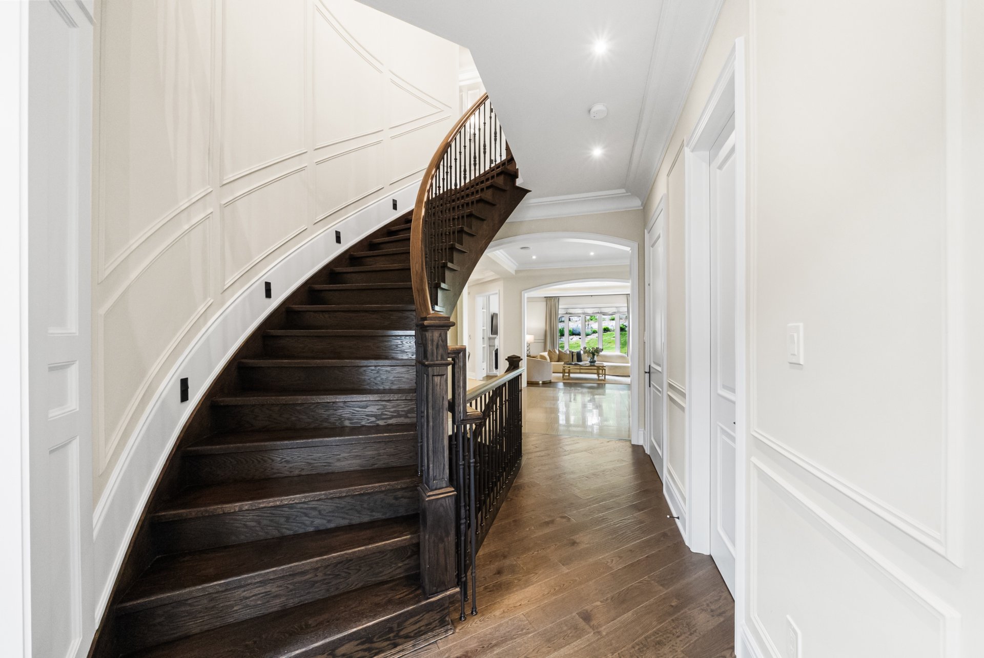 SOLD: Elegant Model Residence