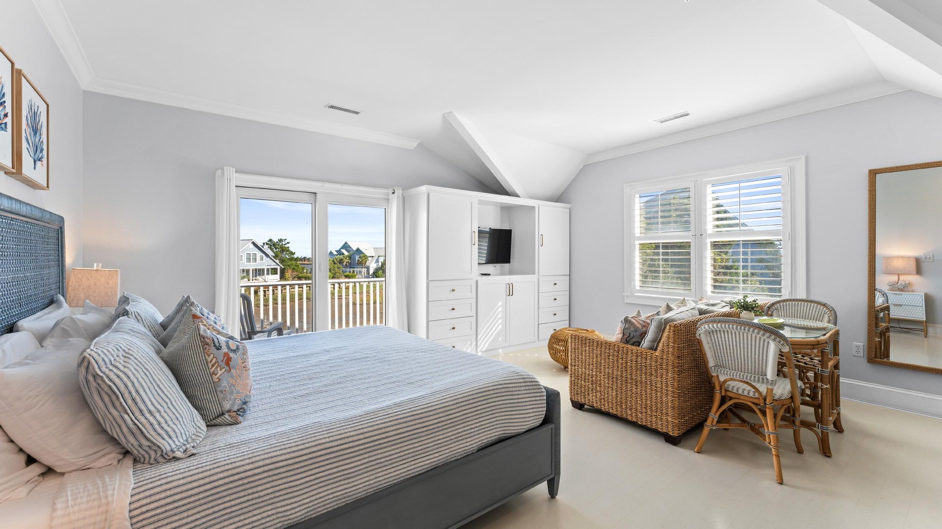 21 Keelson Row Savannah Suite (4G)