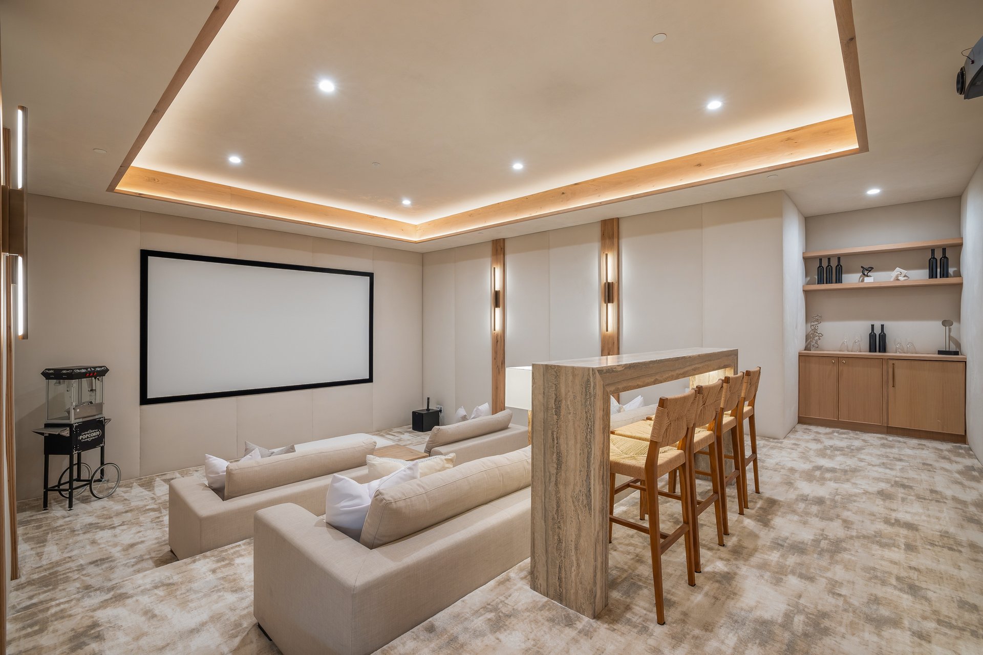 1220 Corsica Drive