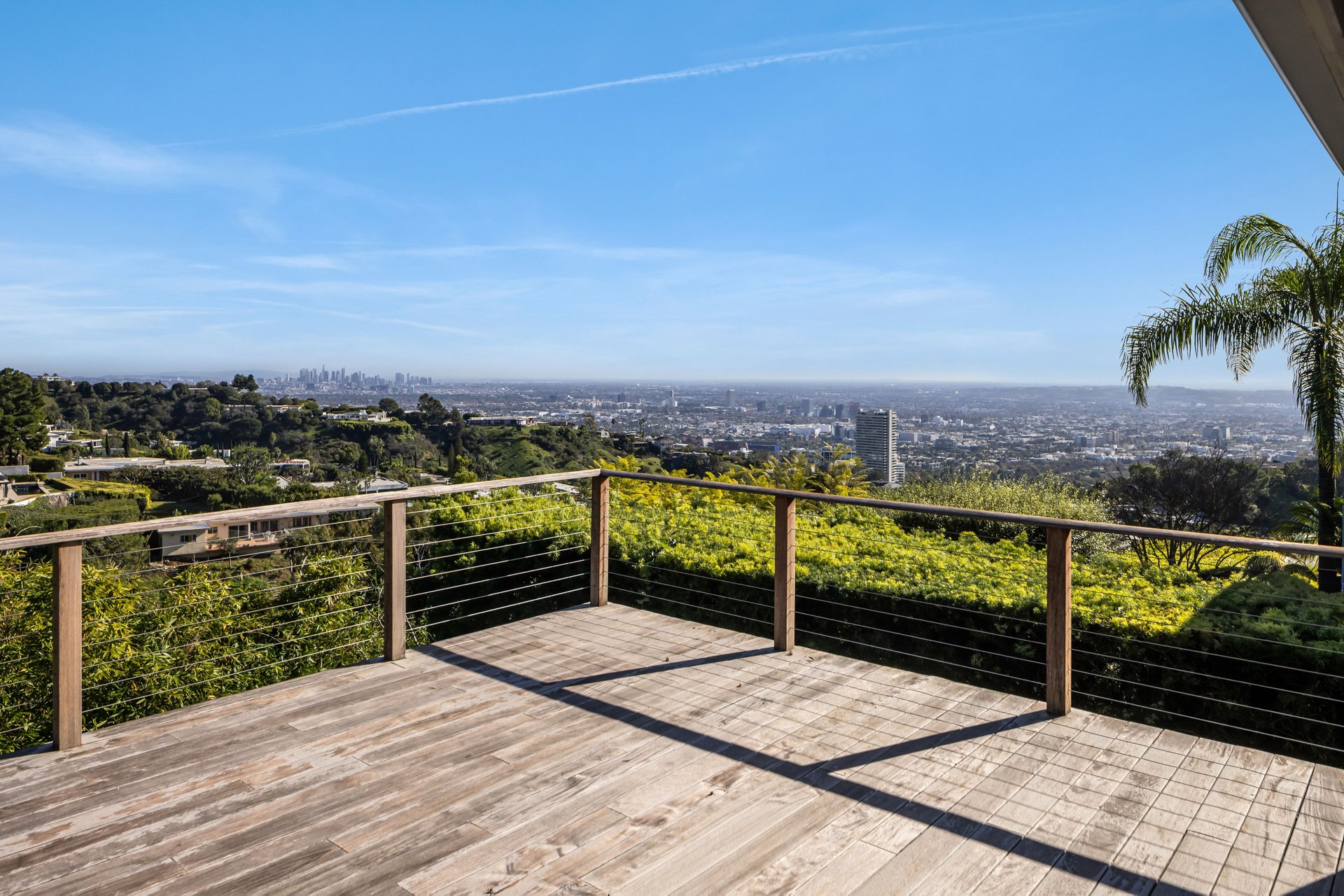 1612 Gilcrest Dr, Beverly Hills