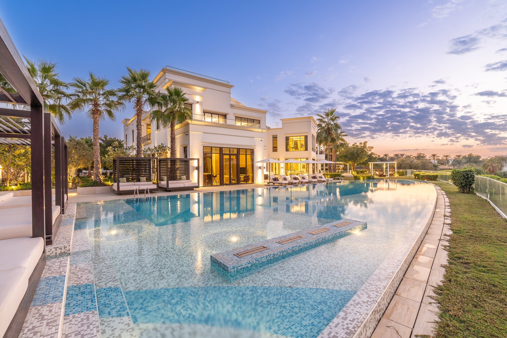 Dubai Hills Grove Mansion 