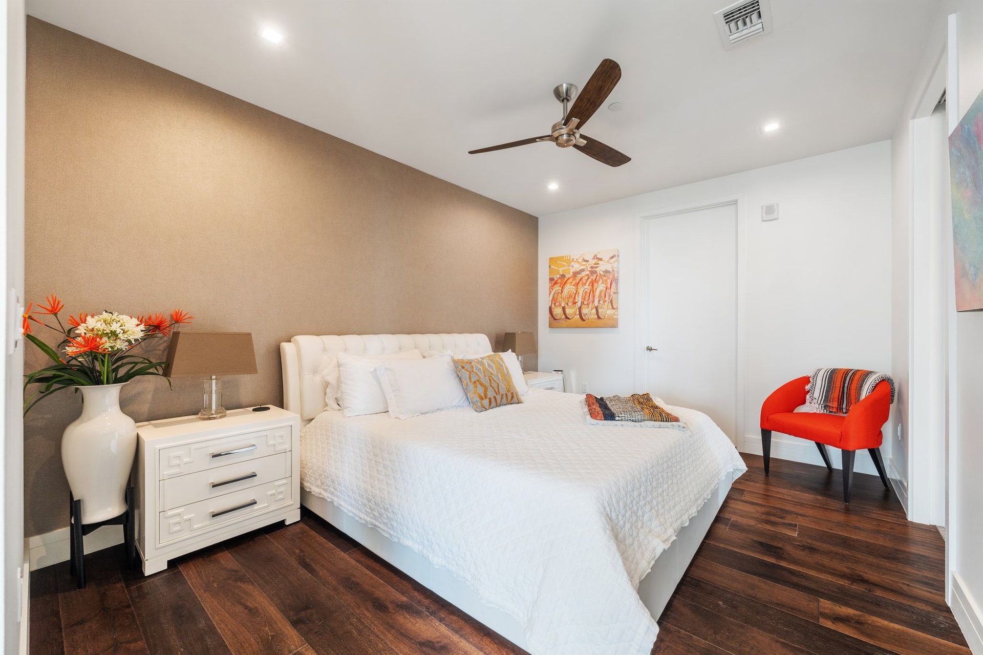 501 West Ave #2301