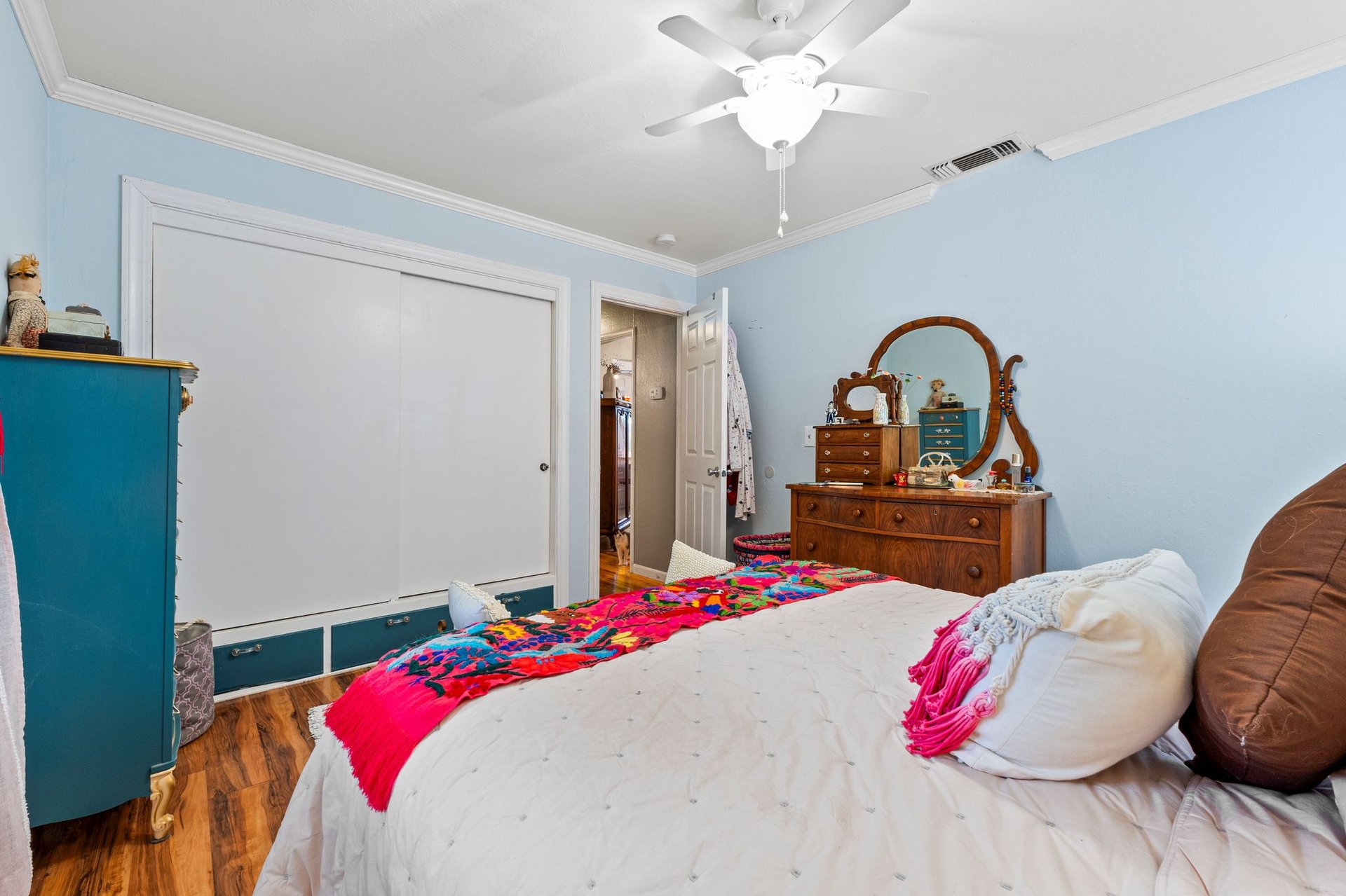 2573 Bryan Way