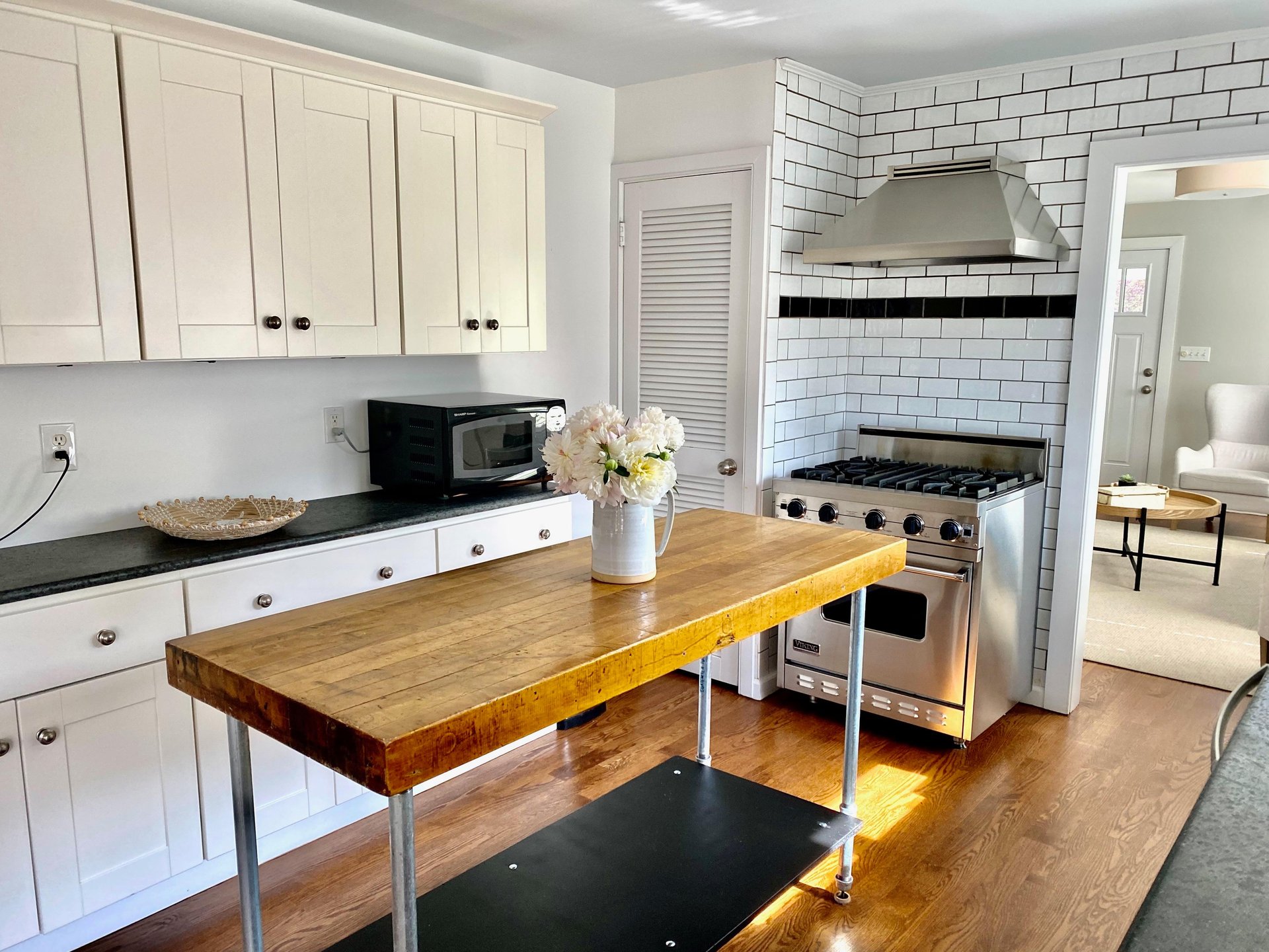 Bay Head Summer Retreat House and Cottage Rental