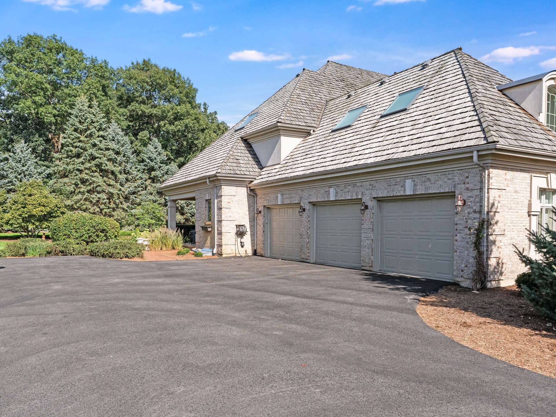 36W540 Hunters Gate Road St. Charles