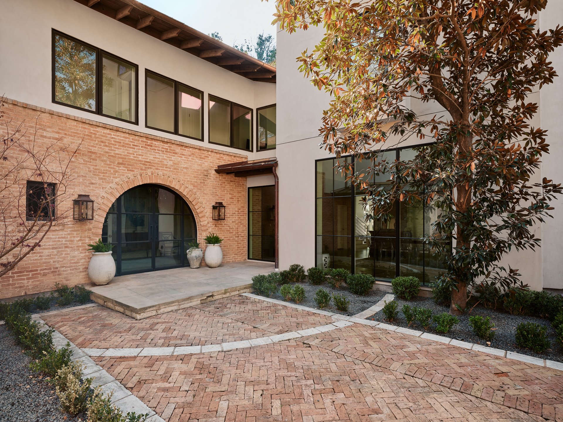2107 Bridle Path