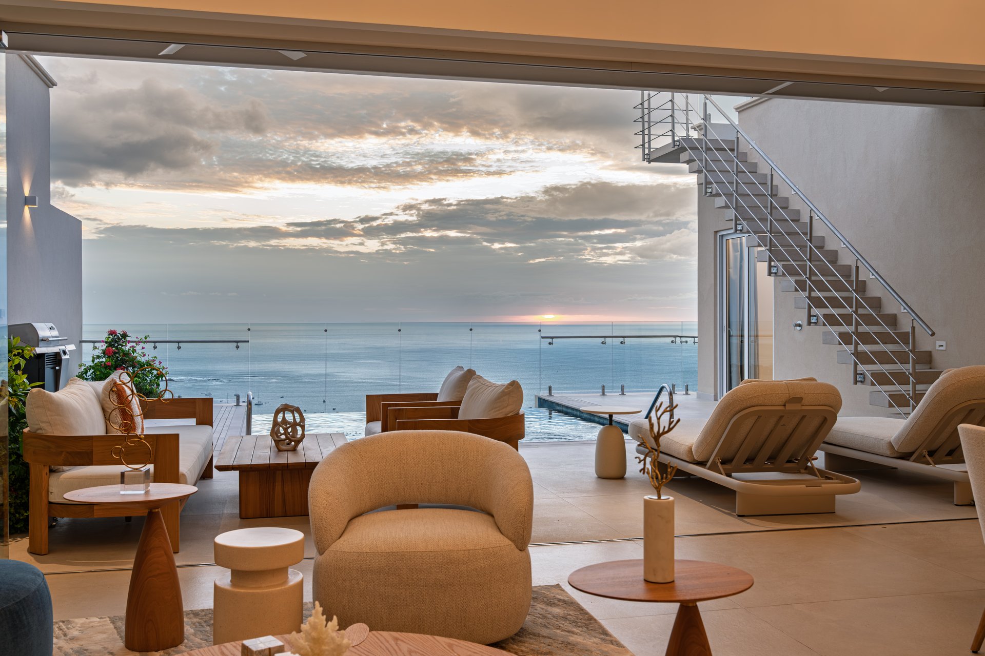 Penthouse 701 — Private Pool & Rooftop Terrace | Residencia La Vista
