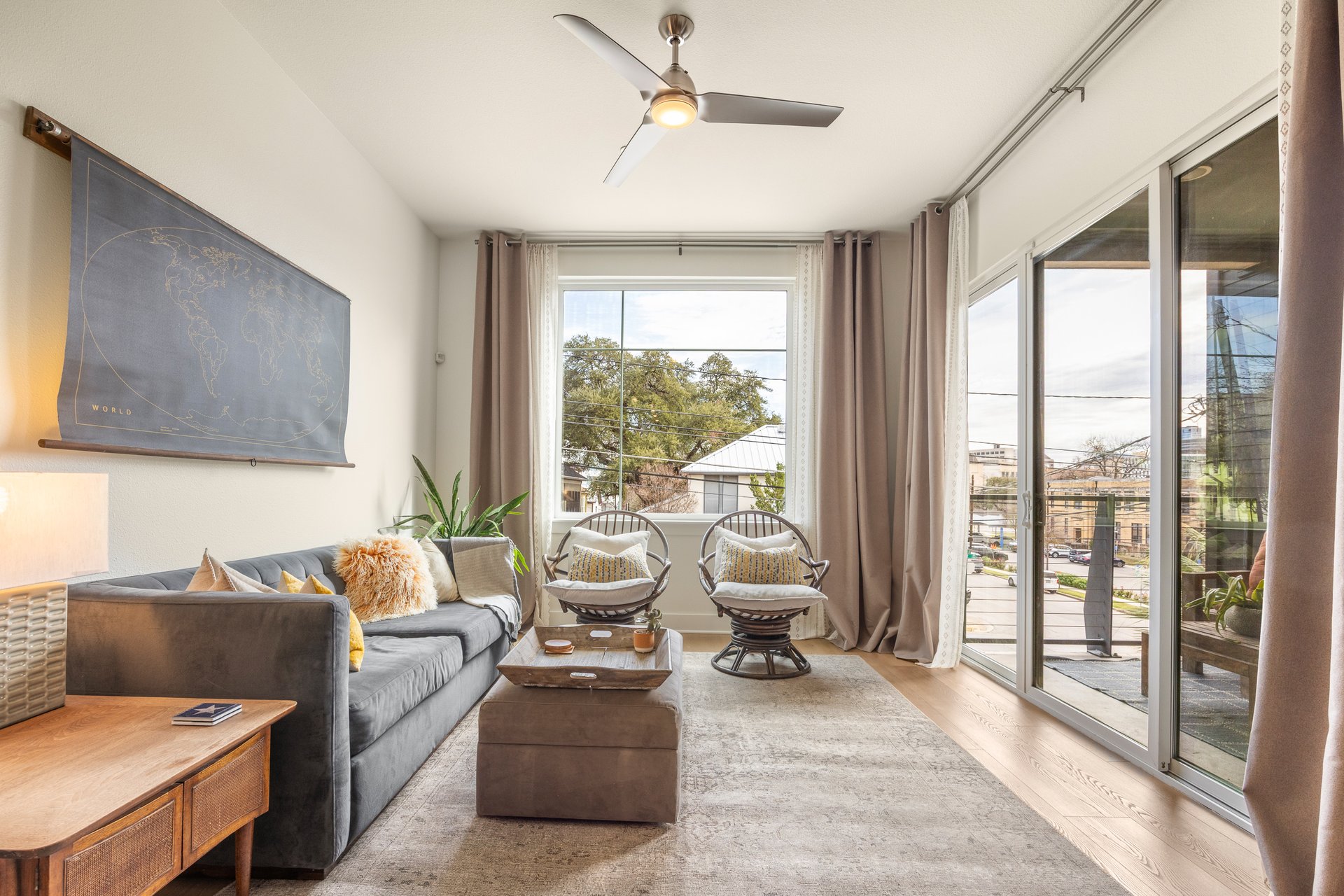1306 West Avenue #205