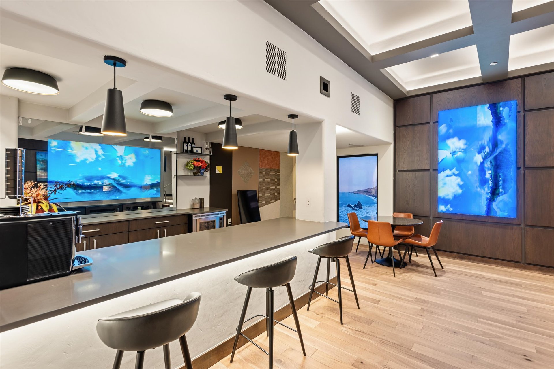 601 Rio Grande Place