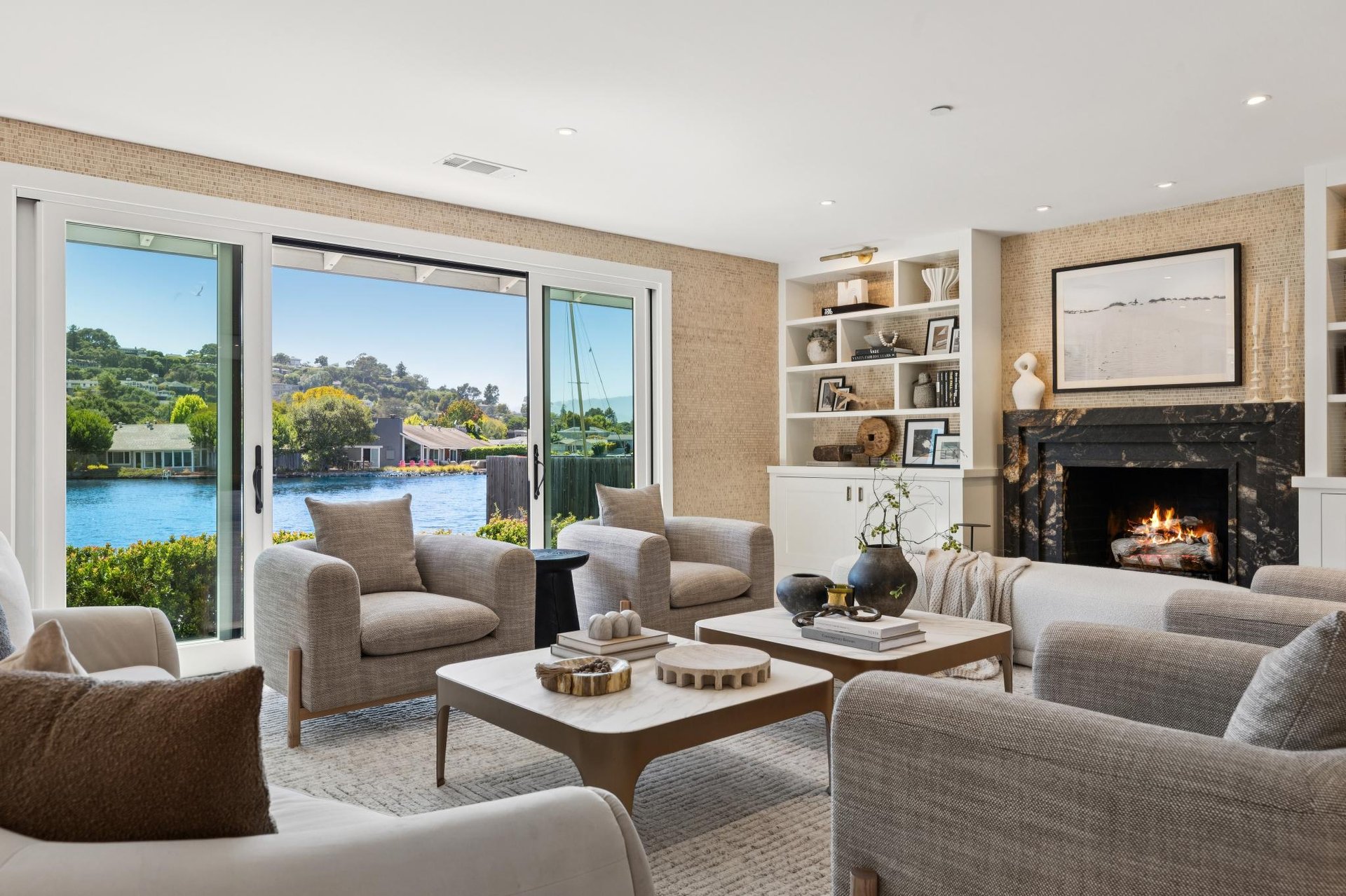 19 Peninsula